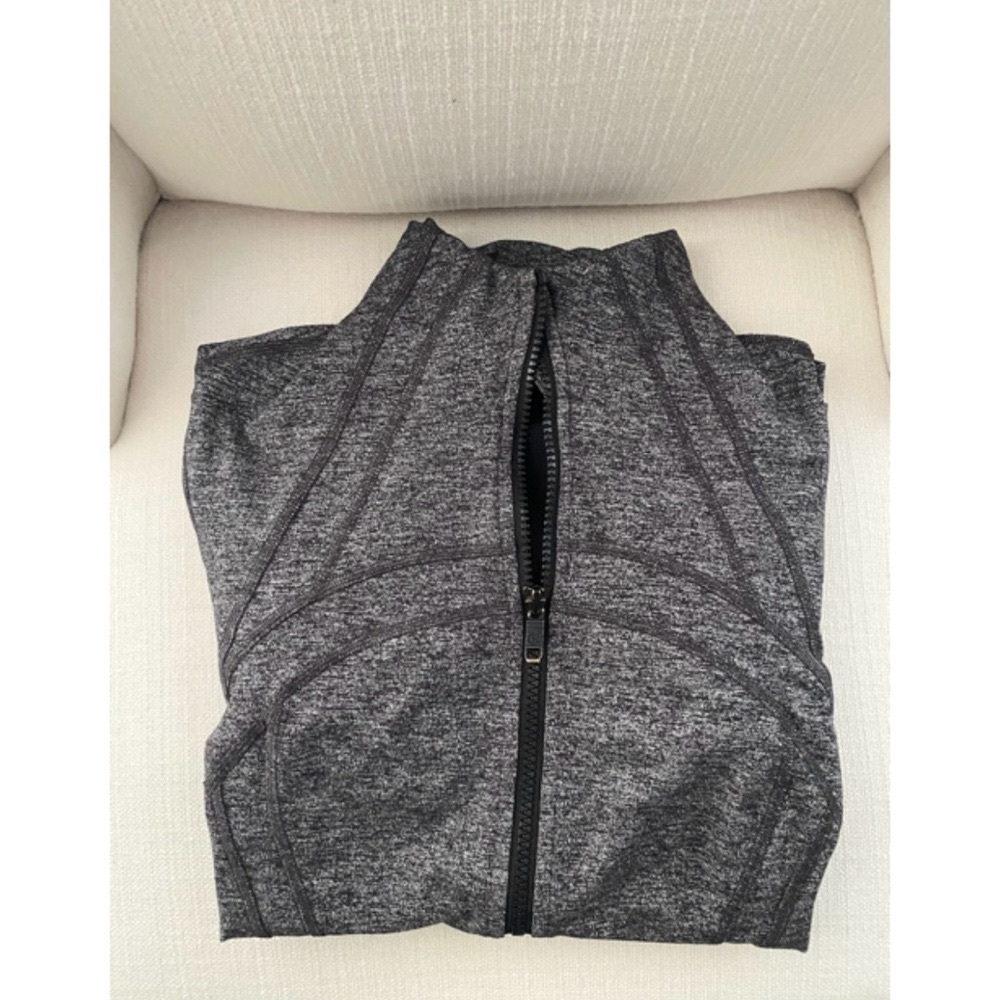 Lululemon Define Jacket (Size 4)